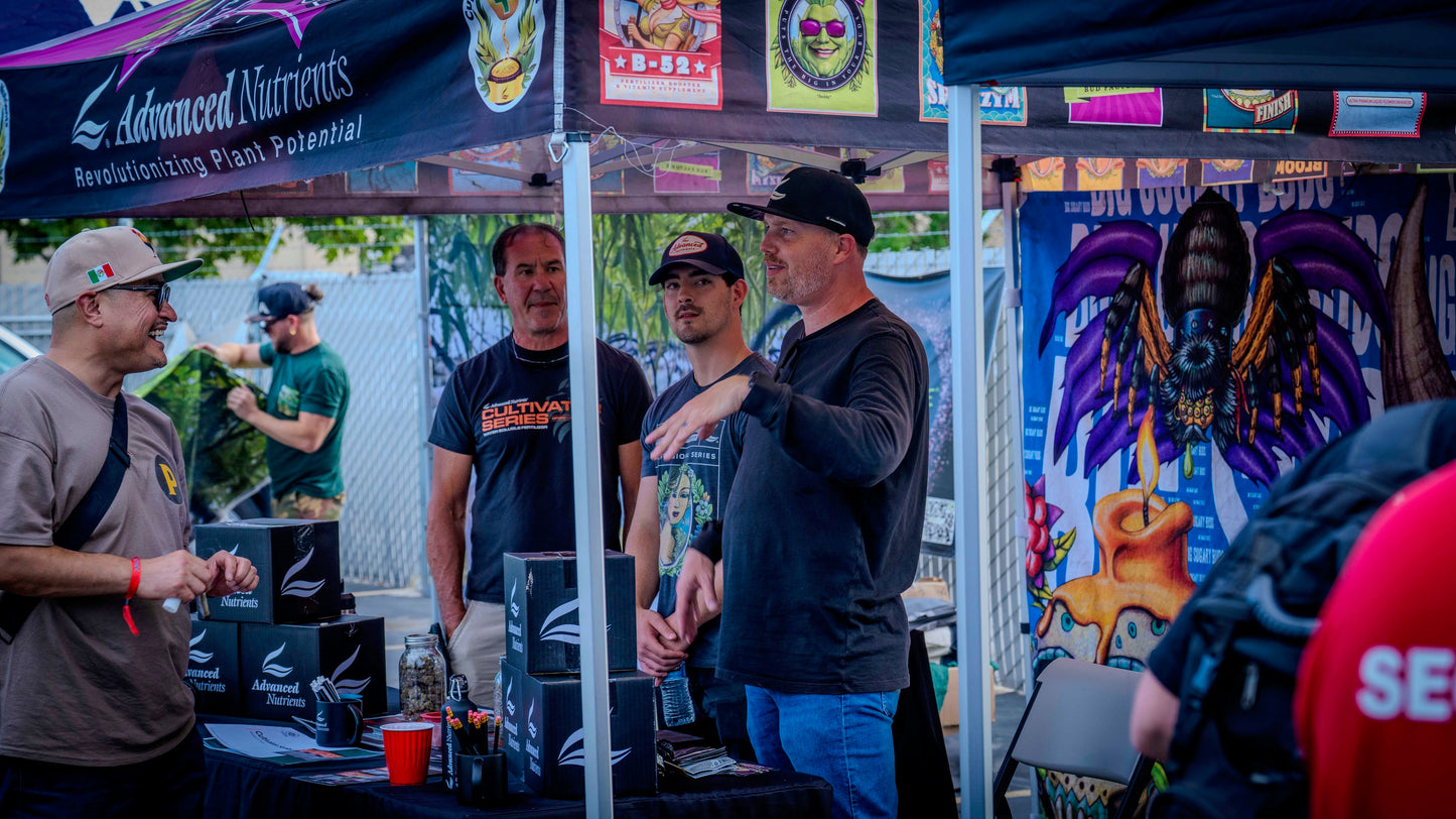 BOOTH ACTIVATION (10x10 or 6' Table)